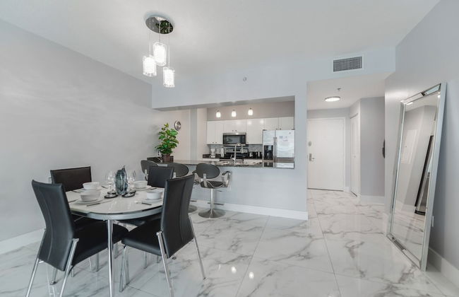 Modern Condos Available in Brickell - Photo 32