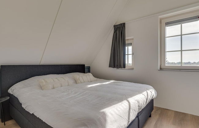 Cozy Holiday Home in a Holiday Park in Zeeland - Foto 2