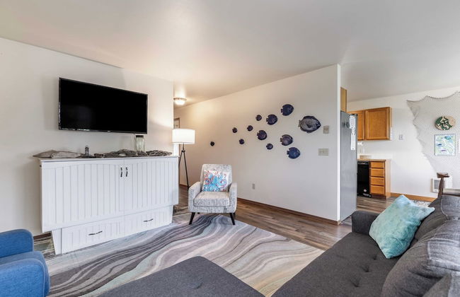 Seaside Getaway by Avantstay Deck w/ Views - Foto 7