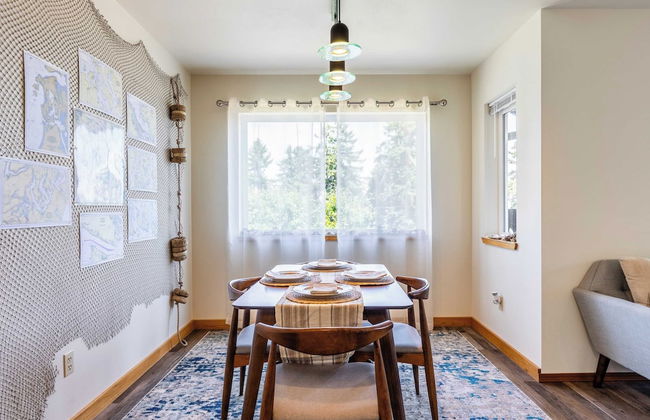 Seaside Getaway by Avantstay Deck w/ Views - Foto 17