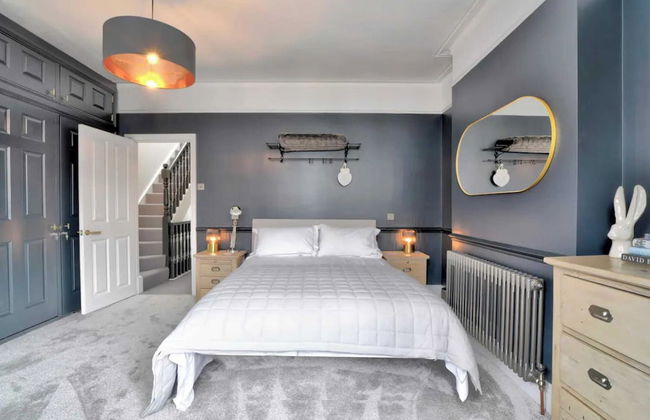 Stunning House in Leigh-on-sea - Photo 4
