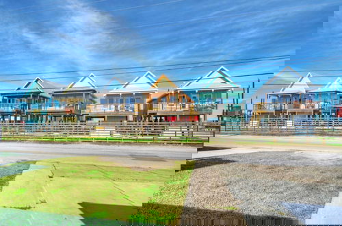 Photo 64 - 2 Homes, Sleeps 16, Shared Pool+boat Dock Laguna Village Serenity by Avantstay