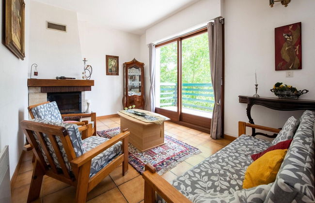 Inviting Holiday Home in Miremont With Garden - Foto 16
