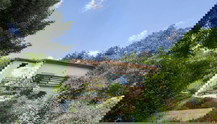 Foto 1 - Inviting Holiday Home in Miremont With Garden
