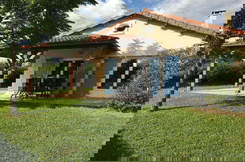Foto 39 - Peaceful Holiday Home With Pool at Les Forges