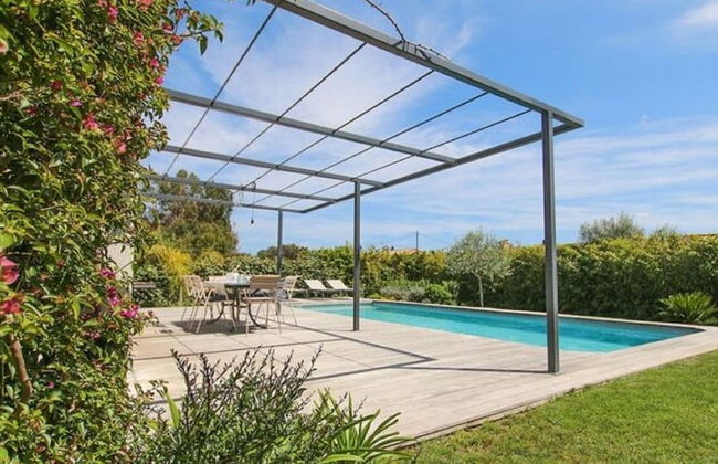 Inviting Holiday Home in Grimaud With Private Pool - Foto 1
