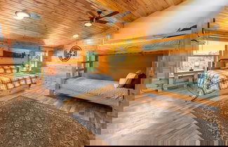 Foto 2 - Dolly's Lodge # 3