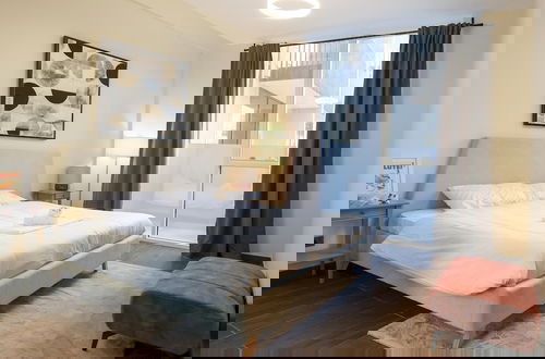 Foto 13 - Elite LUX Holiday Homes - Enchanting 1BR Apt Games Pool Gym Access in Arjan Dubai