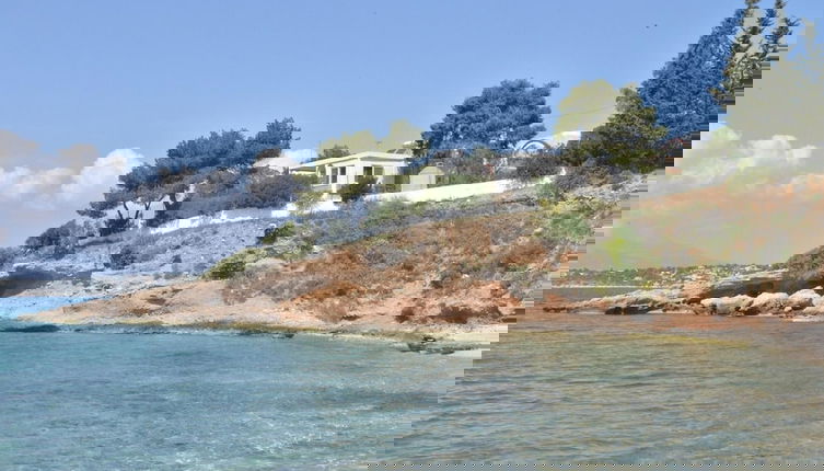 Foto 1 - Salamis Beachfront House