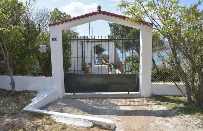 Salamis Beachfront House - Foto 33