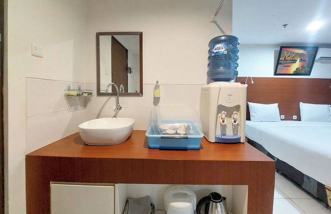 Good And Restful Studio (No Kitchen) At Sentraland Medan Apartment - Foto 9