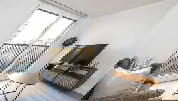 Foto 1 - Flat for Modern City Living