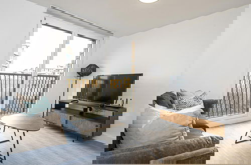 Foto 1 - Flat for Modern City Living