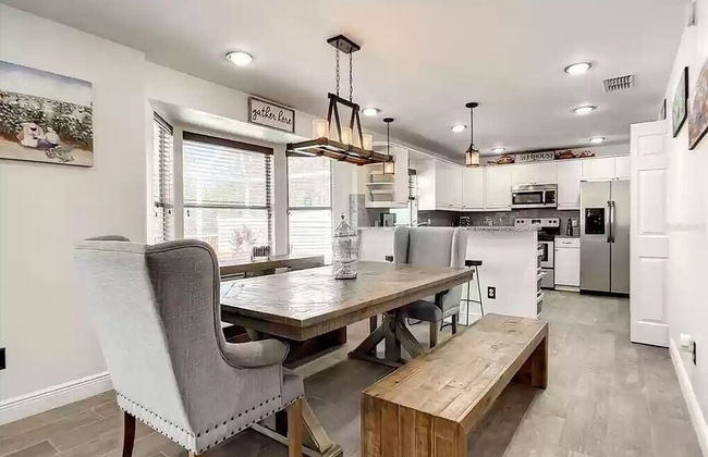 Windwood Villa 4 Bedroom Home by RedAwning - Foto 22