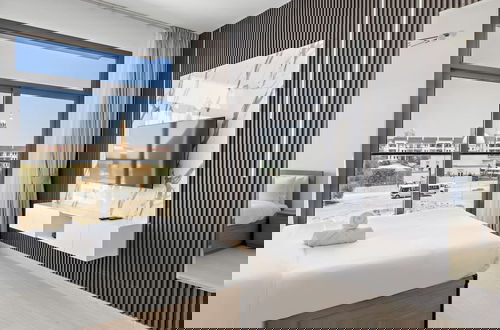 Photo 1 - Stylish Studio in New Residence With Pool and gym