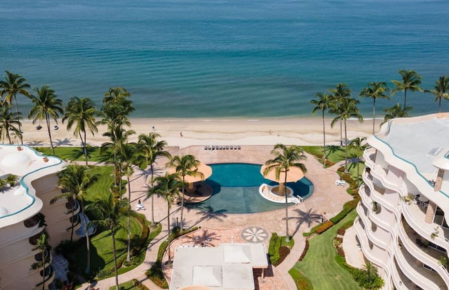 Ocean Front Penthouse Pool Sleeps 8 People - Foto 38