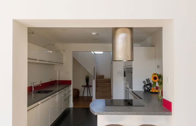 Gorgeous Home for 12 - Walk to Beach - Sea View - Foto 14