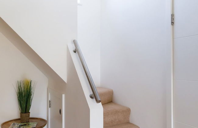 Gorgeous Home for 12 - Walk to Beach - Sea View - Foto 76