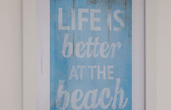 Gorgeous Home for 12 - Walk to Beach - Sea View - Foto 78