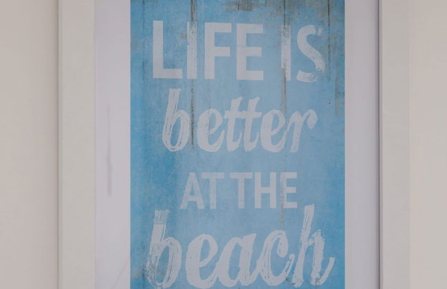 Gorgeous Home for 12 - Walk to Beach - Sea View - Foto 21