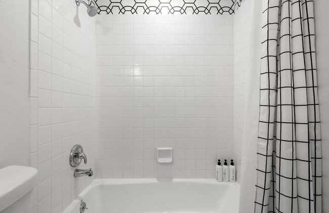 Relaxing 2BR Florida Home Close to Beach - Foto 20