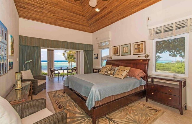 Peaceful Ocean Front Beach House in Bodden Town - Foto 4