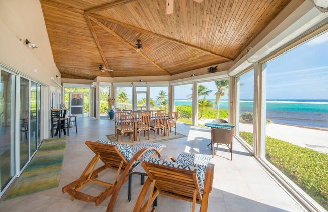 Peaceful Ocean Front Beach House in Bodden Town - Foto 11