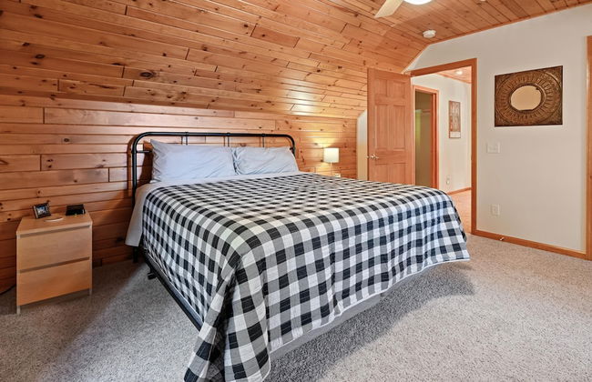 Lakeside Haus in Presque Isle - Photo 3