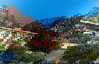 Photo 1 - Sapphire Seas - Designer Villa in Camps Bay