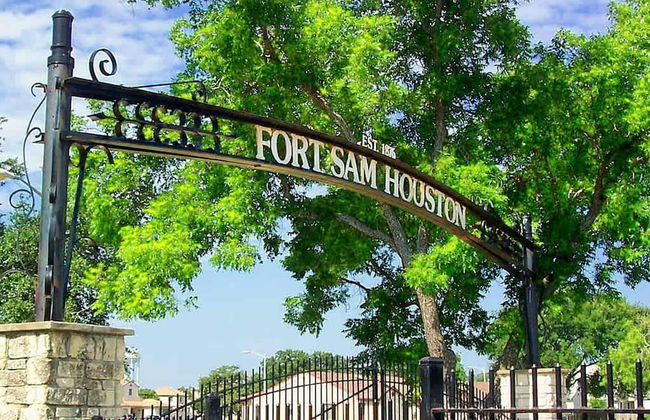 The Retro Retreat - Close to Downtown Fort Sam - Foto 38