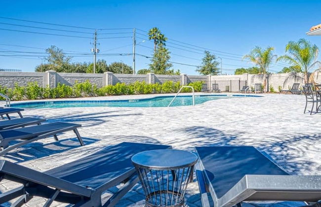 Super Spacious Near Disney With Private Pool - Foto 52