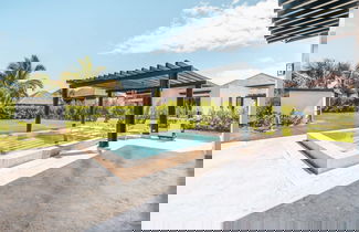 Foto 1 - Bungallow w Pool bqq at Green Village BCA