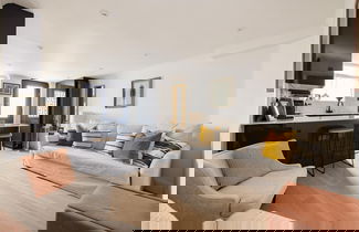Photo 1 - The Fulham Broadway Apartment