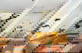 Foto 1 - w 3BR Duplex Penthouse With Private Pool