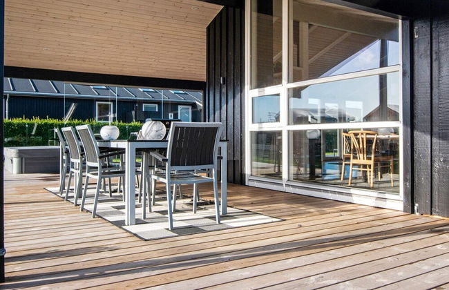 8 Person Holiday Home in Juelsminde - Foto 28