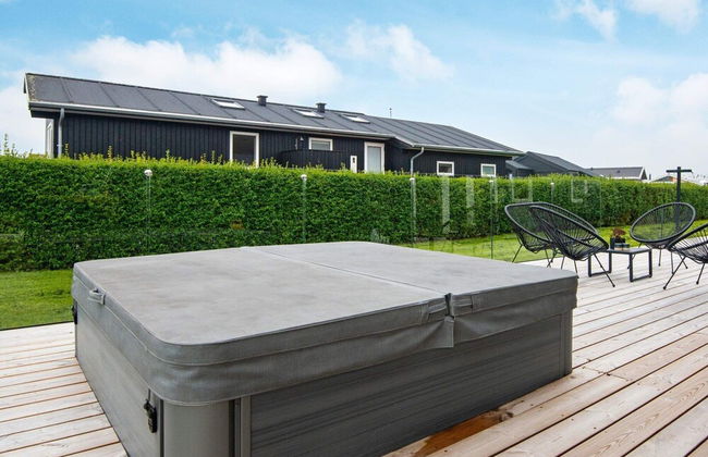 8 Person Holiday Home in Juelsminde - Foto 12