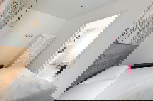 Foto 17 - Saffi Glamorous Apartment by Wonderful Italy