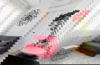 Photo 1 - Saffi Glamorous Apartment by Wonderful Italy