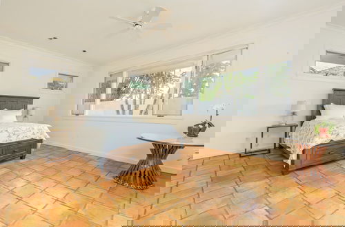 Photo 9 - Pau Laka 5 Bedroom Home by RedAwning