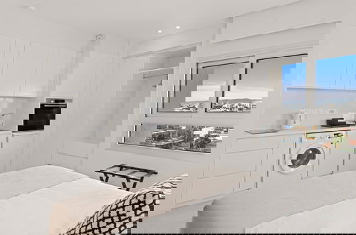 Photo 3 - Phaedrus Living: Limassol Seaside Residences 05