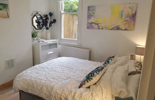 1-bed Victorian gf Apartment in London - Foto 1