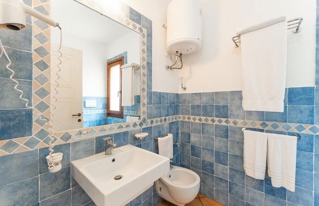 Relaxing Residence Baia dei Mirti B4-1 Bedroom Apartment Sleeps 4 Persons - Foto 7