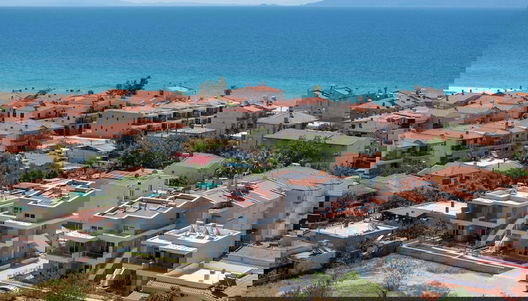 Foto 1 - Iro Residential Complex