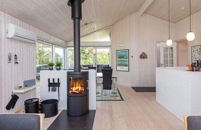 7 Person Holiday Home in Logstor - Photo 15