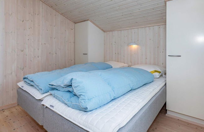 7 Person Holiday Home in Logstor - Photo 3