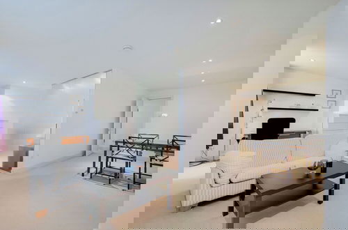 Foto 6 - The Point Residences