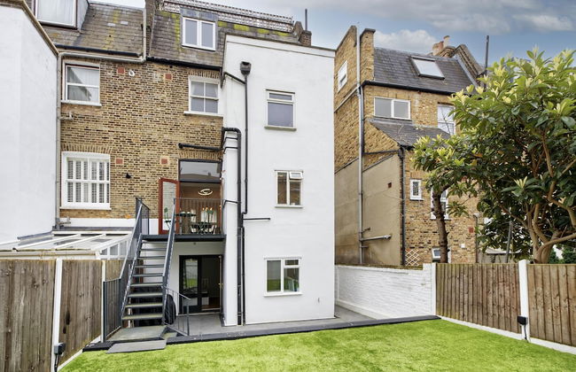 Beautiful Battersea Garden Flat by Underthedoormat - Foto 19
