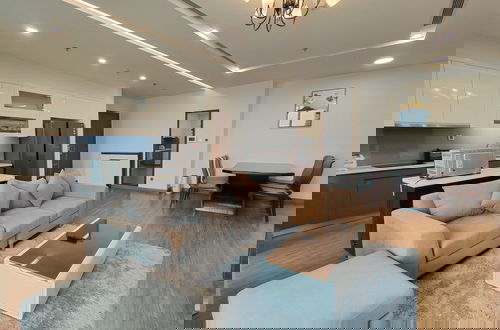 Photo 21 - Mira Housing- Vinhome Skylake Luxury Apartment