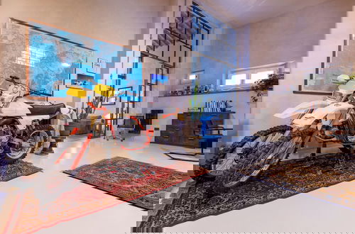 Photo 28 - The Urban Loft by Mmega