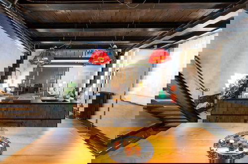 Photo 15 - The Urban Loft by Mmega